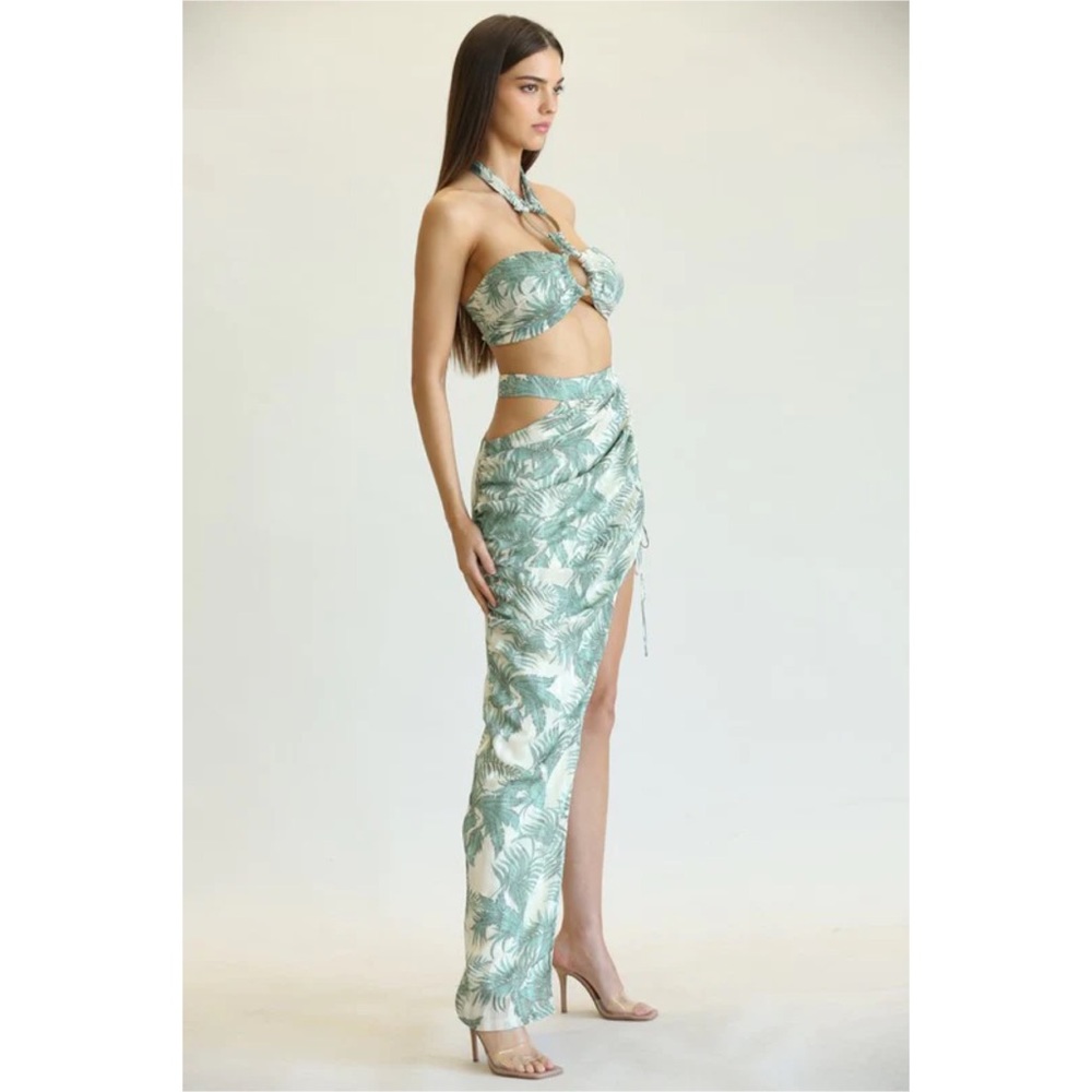 luau outfit Sage Green Tropical wear 2 piece set summer resort wear beach style - Picture 2 of 3